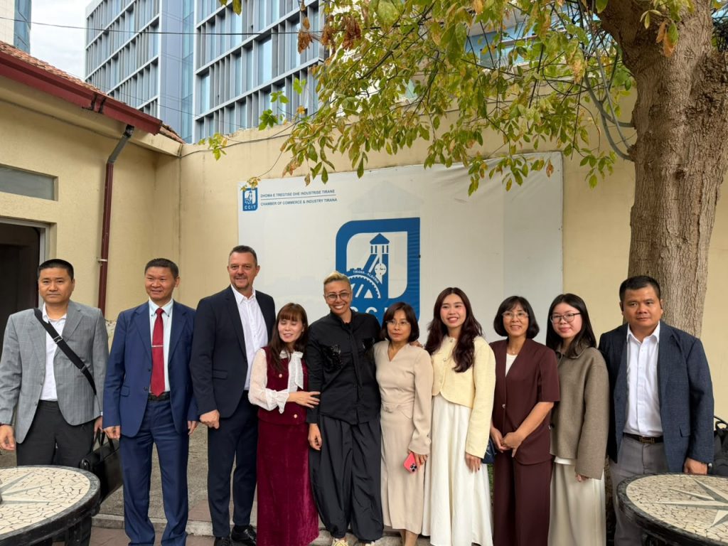 Dhoma e Tregtisë dhe Industrisë Tiranë pret delegacionin vietnamez dhe Konsullin e Nderit Sokol Topçiu